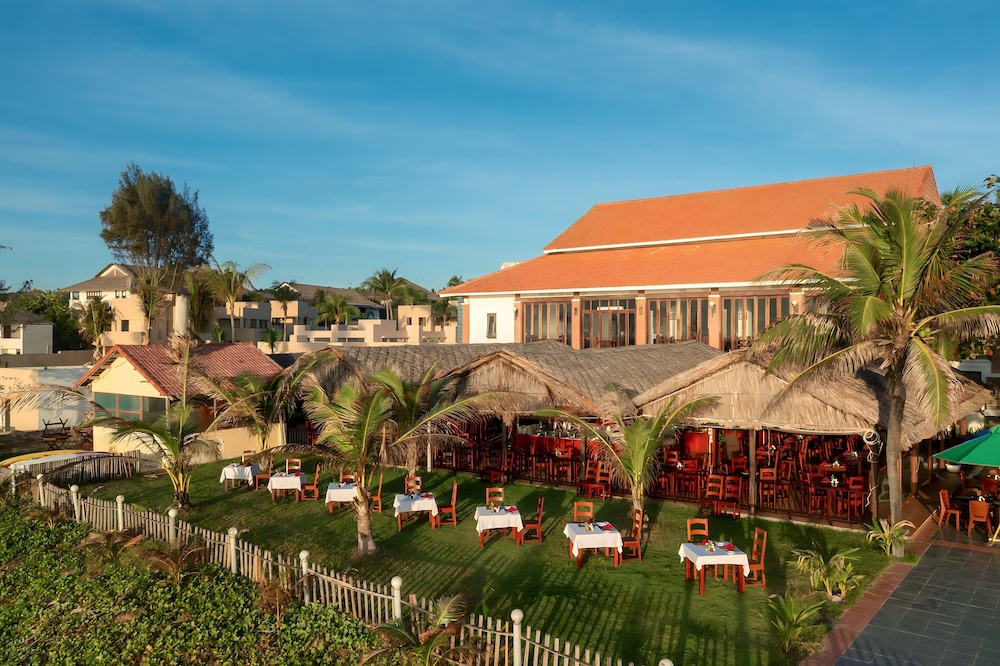 SEA LION BEACH RESORT AND SPA photo4
