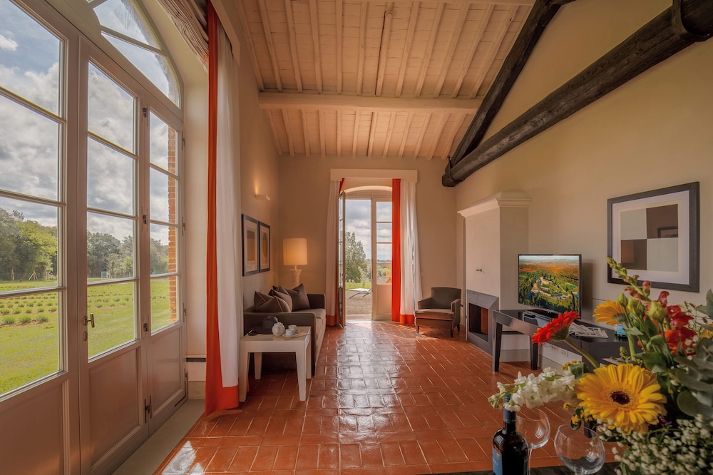 BORGO SCOPETO RELAIS 57/76