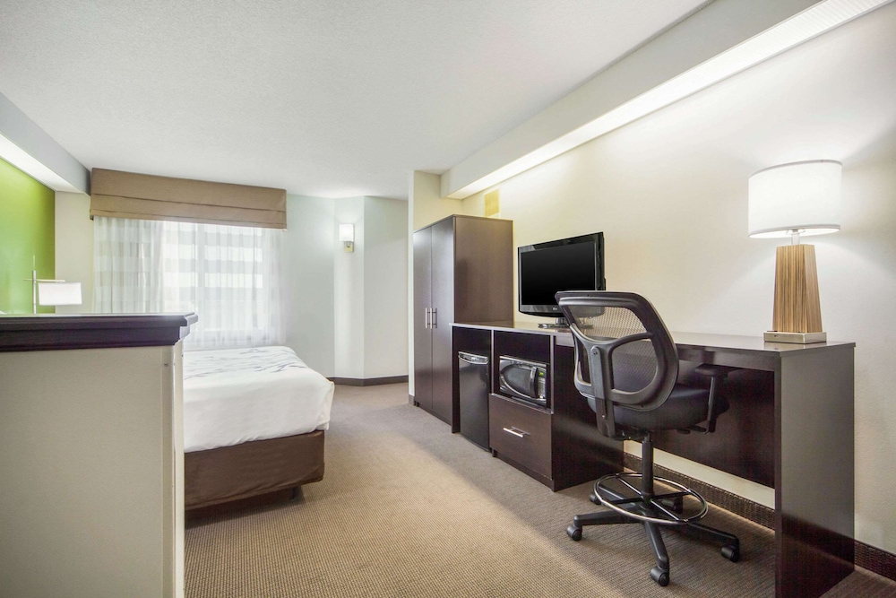 Sleep Inn & Suites Columbus, NE 43/61