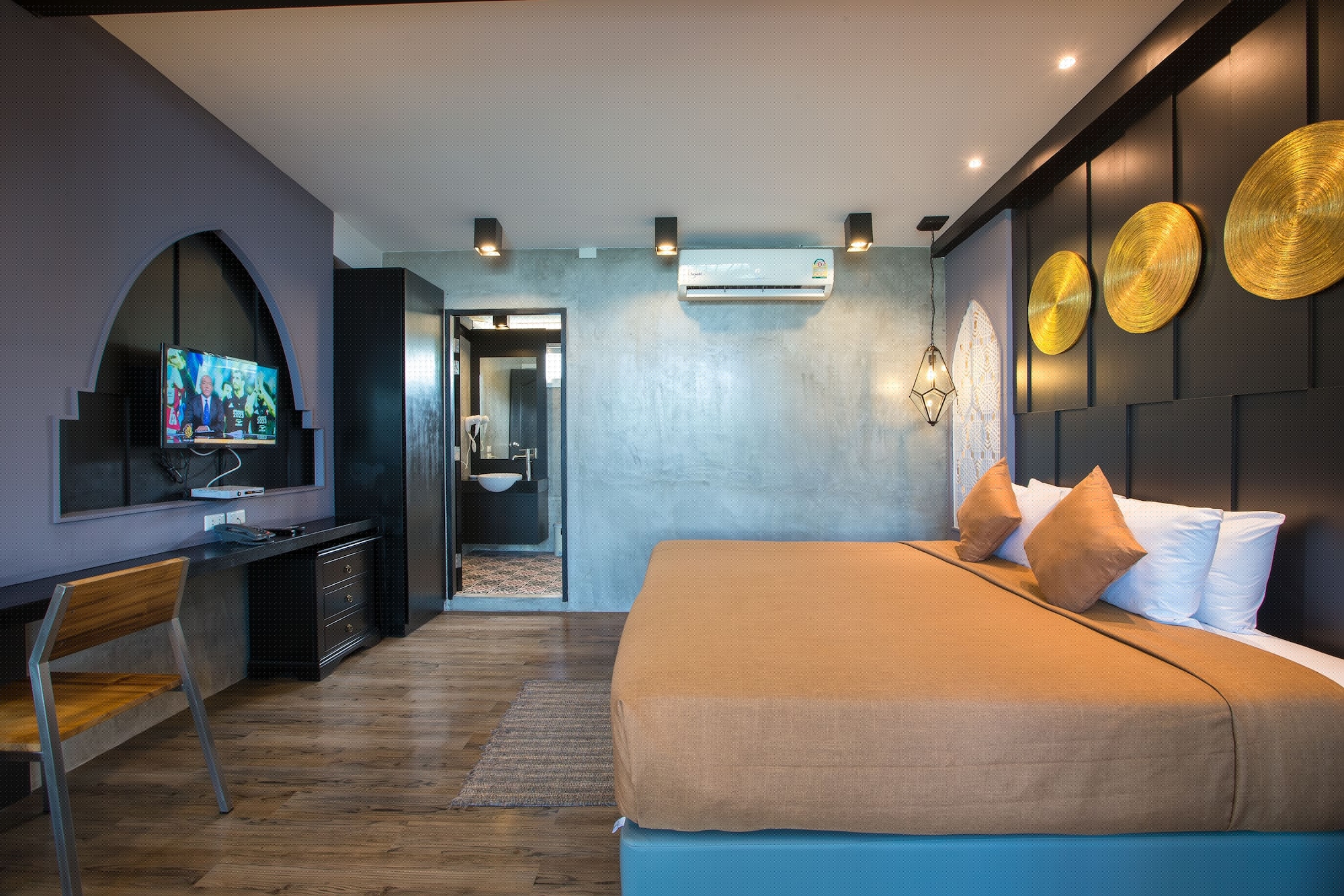 rooms