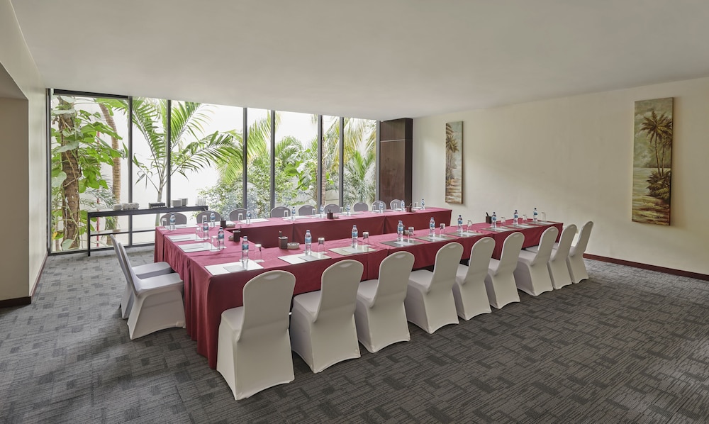 Hyatt Regency Dar Es Salaam - The Kilimanjaro 60/74