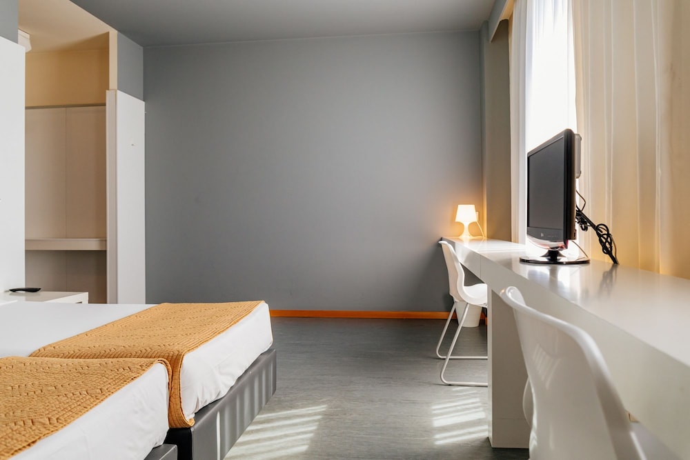 Basic Hotel Braga By Axis 27/69
