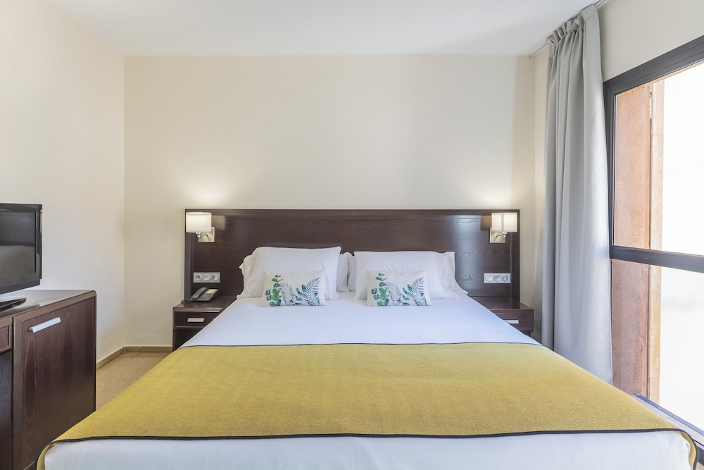 Hotel Itaca Colon 9/63