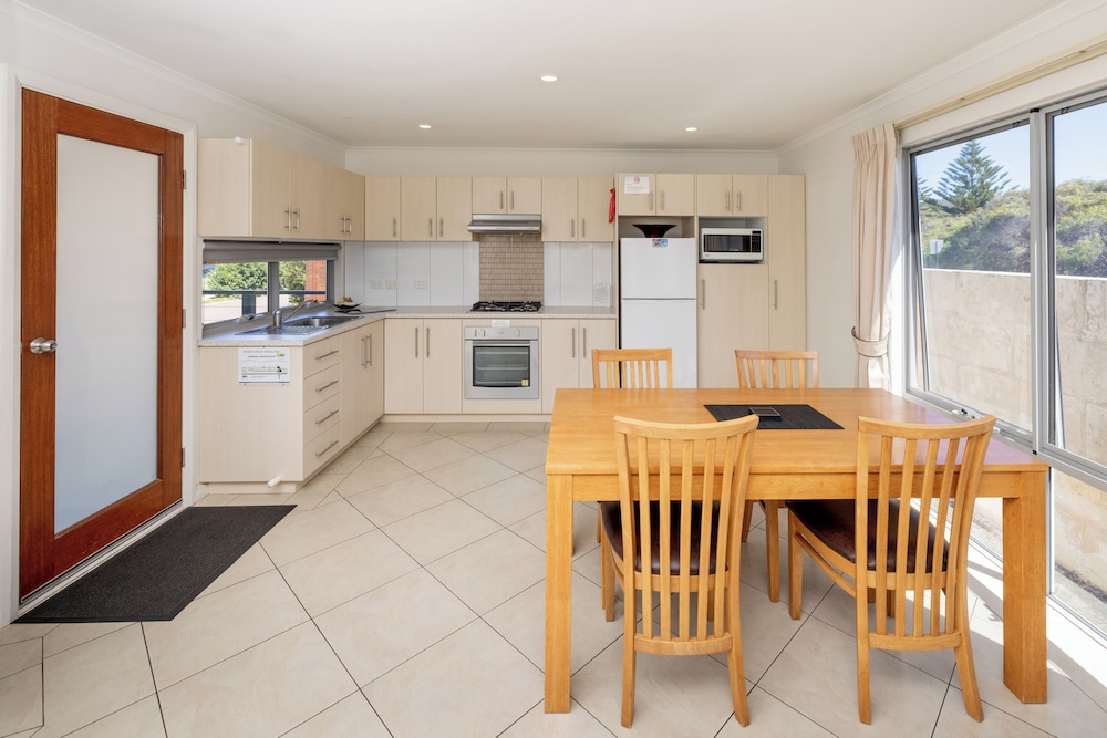 Middleton Beach Holiday Park 34/50