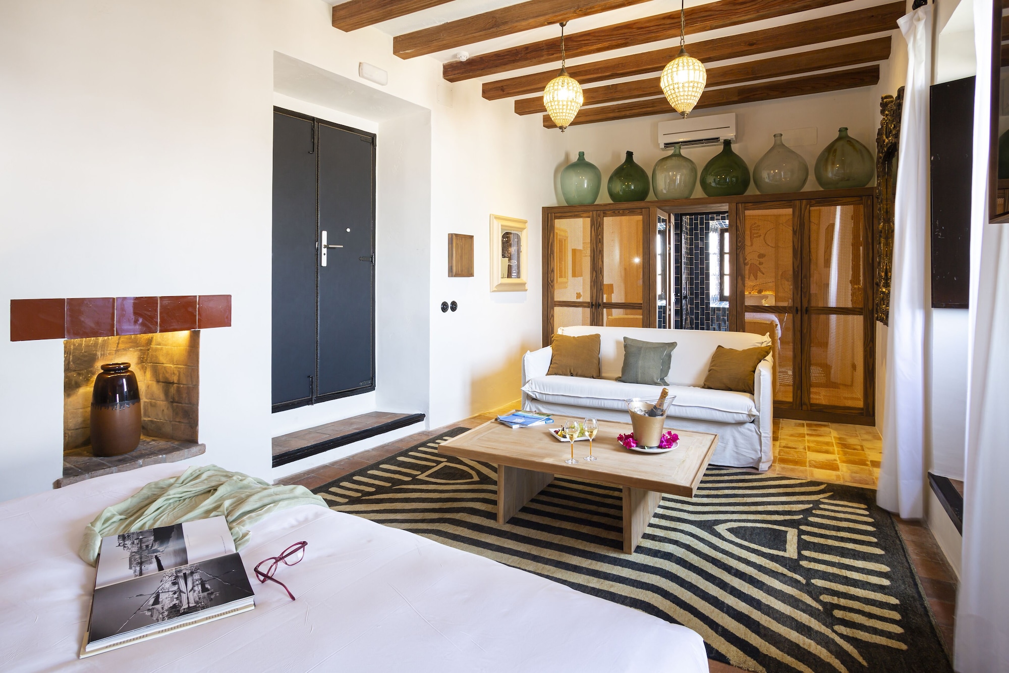 SUITE, SEA VIEW, BALCONY