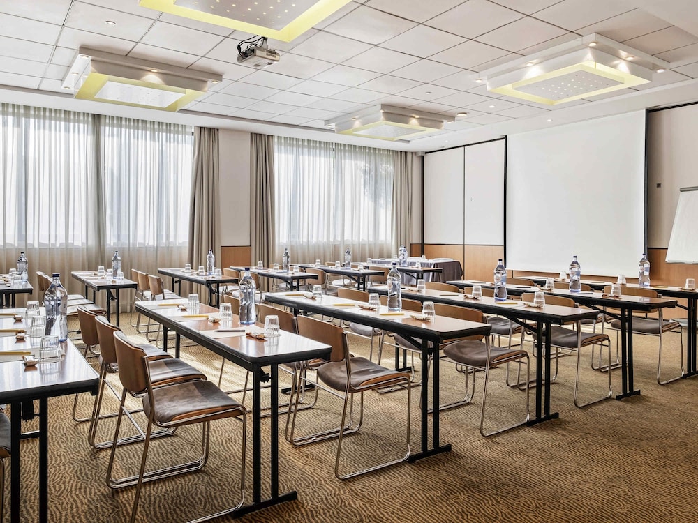 Novotel Lisboa 56/66