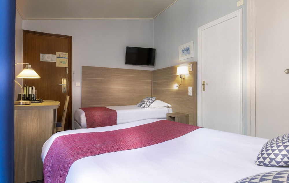 HOTEL CRIMEE 15/42