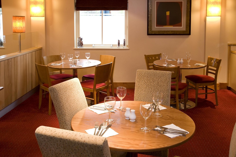 Premier Inn Heathrow Airport (M4/J4) 32/41