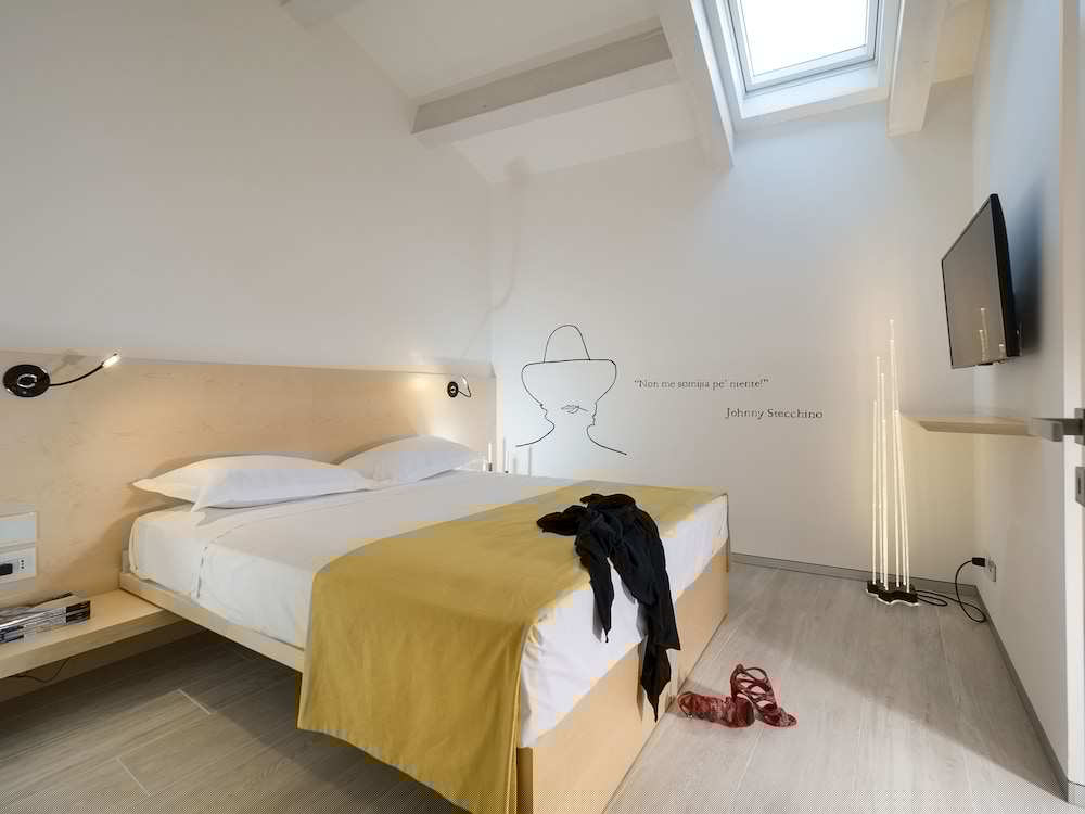 DUOMO SUITES & SPA 27/50