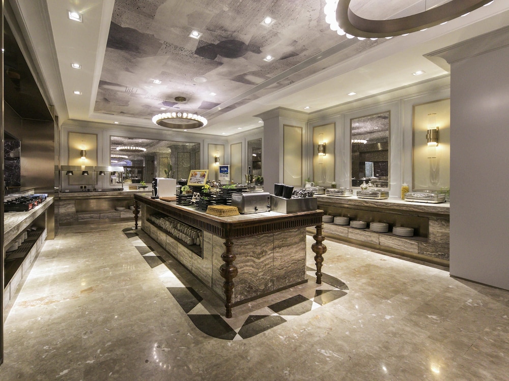Mercure Xian Downtown 11/71