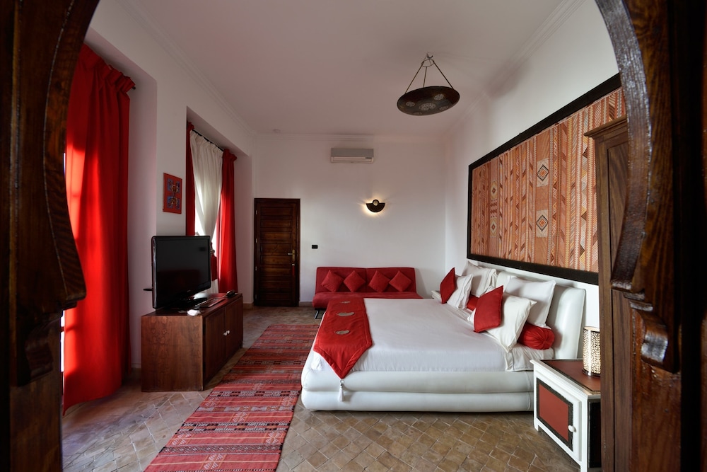 Riad Les Ammonites 17/63