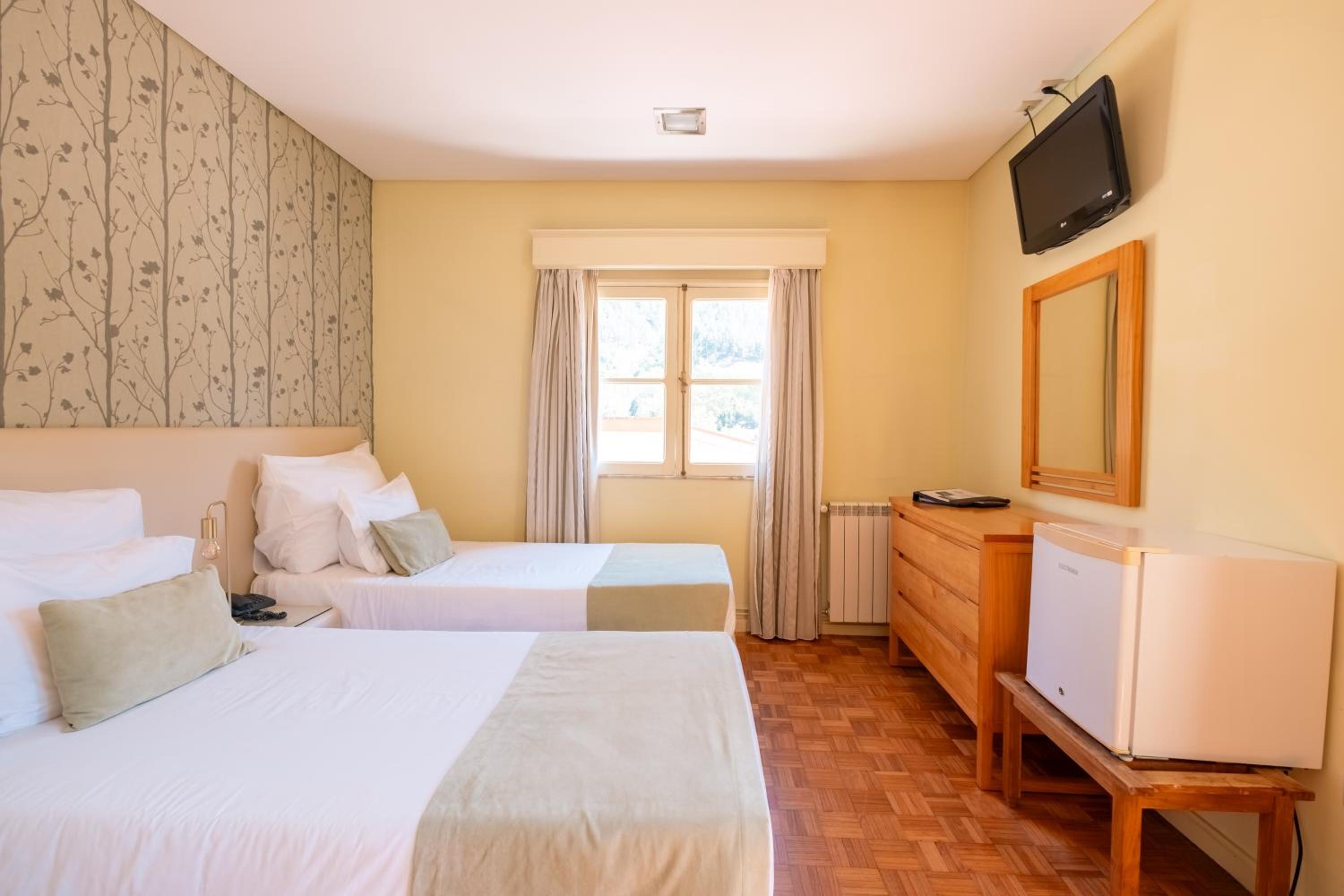 Adelaide Hotel 13/50