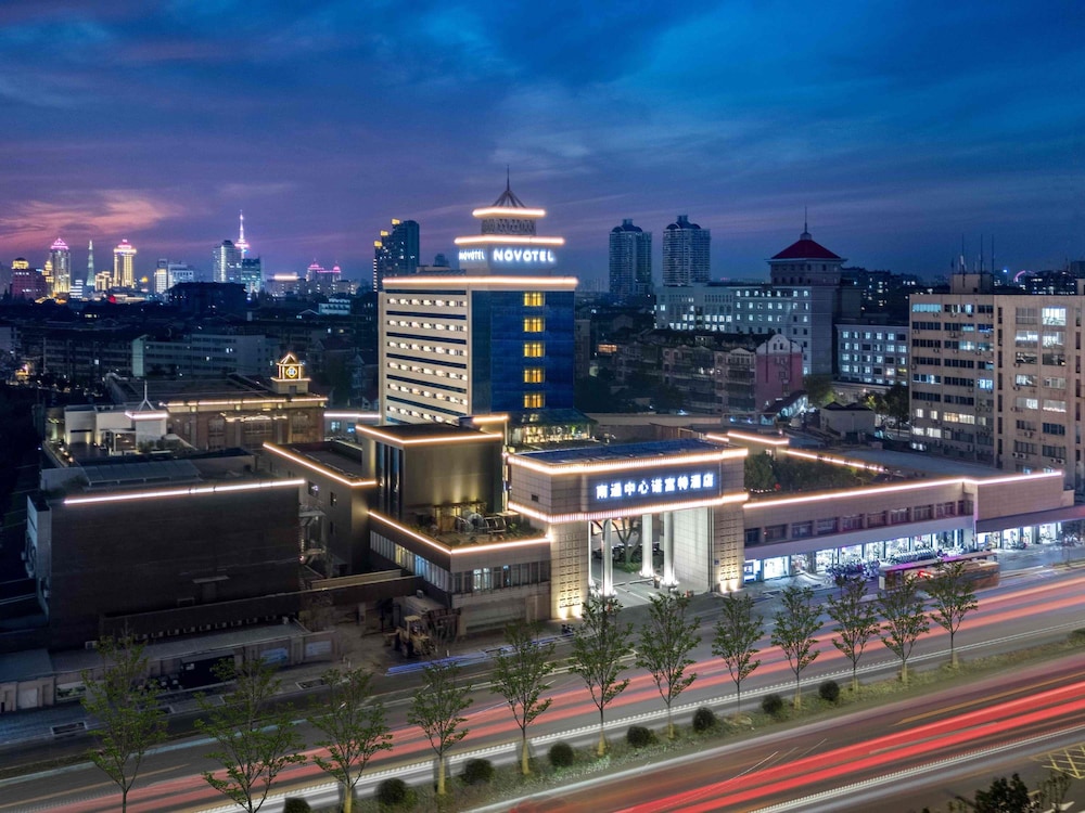 Novotel Nantong Center 2/50