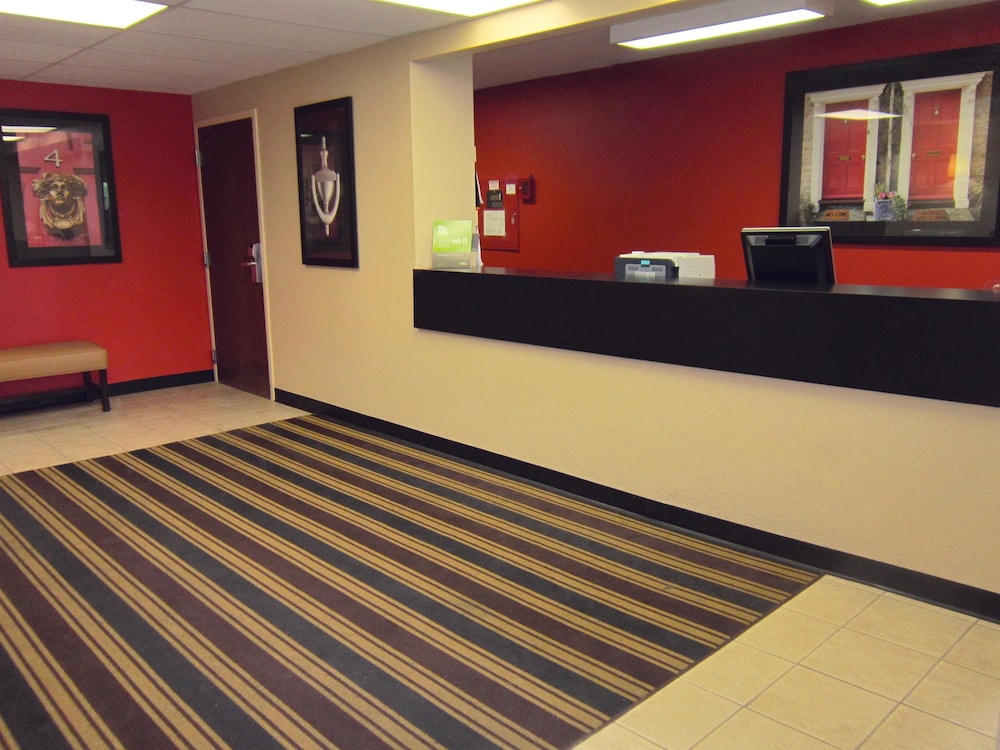 Lobby at Studio 6 Corporate Extended Stay Rochester Henrietta NY, ROCHESTER - NY