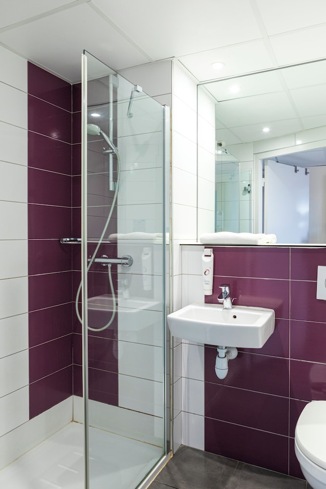 The Originals Access Tendance Hotel Saint Etienne Aeroport 44/50