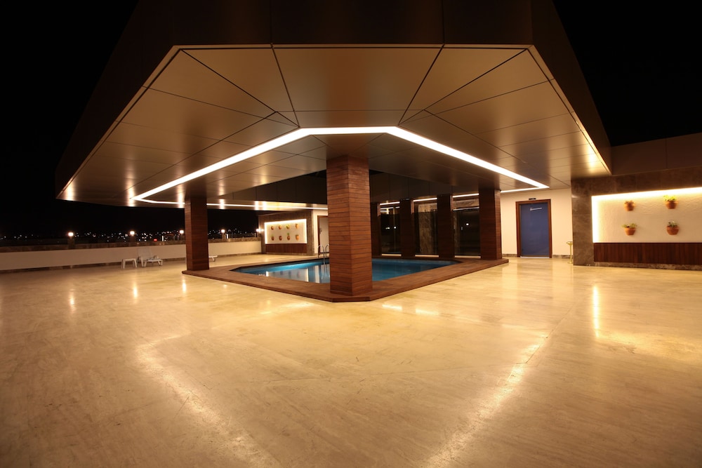 Grand Hotel Gaziantep 8/68