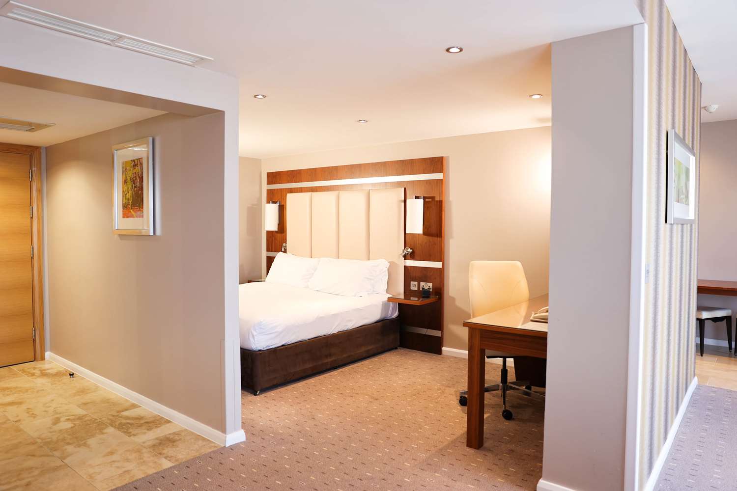 Suite, Apartment, Kitchenette
