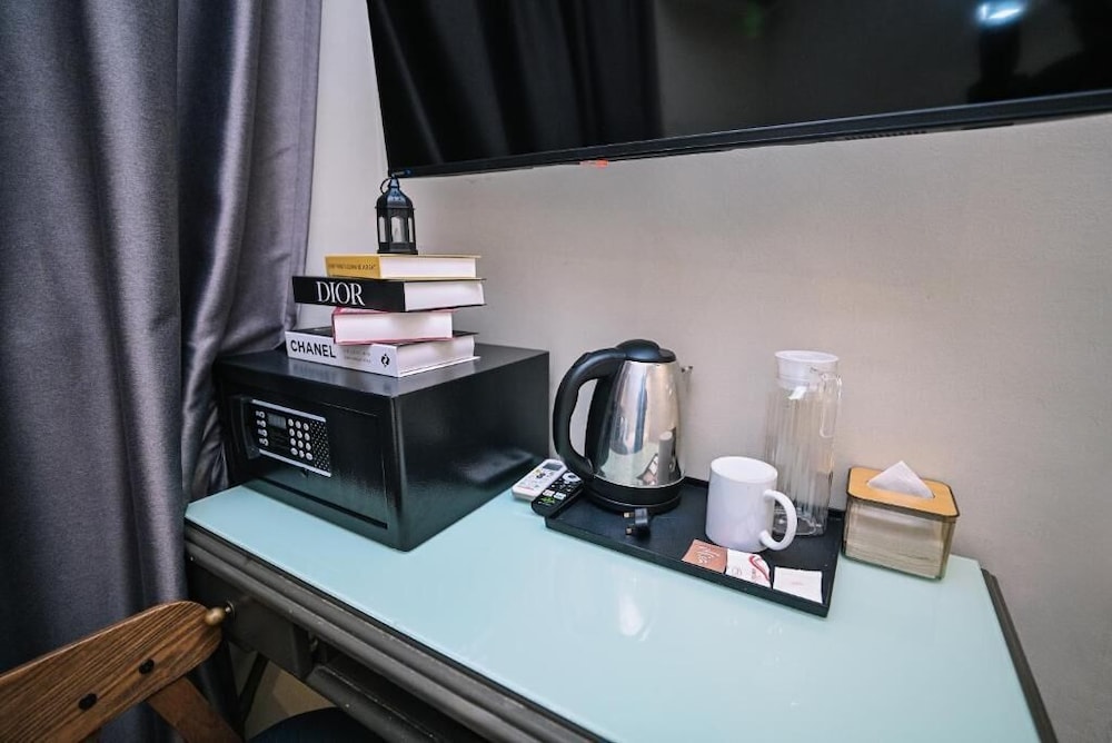 Kingston Hotel 6 at Changkat Bukit Bintang 40/61