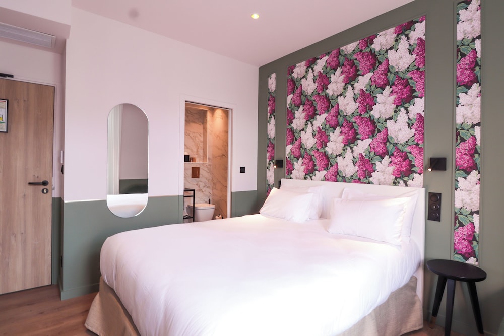 Rosa Hotel 36/60