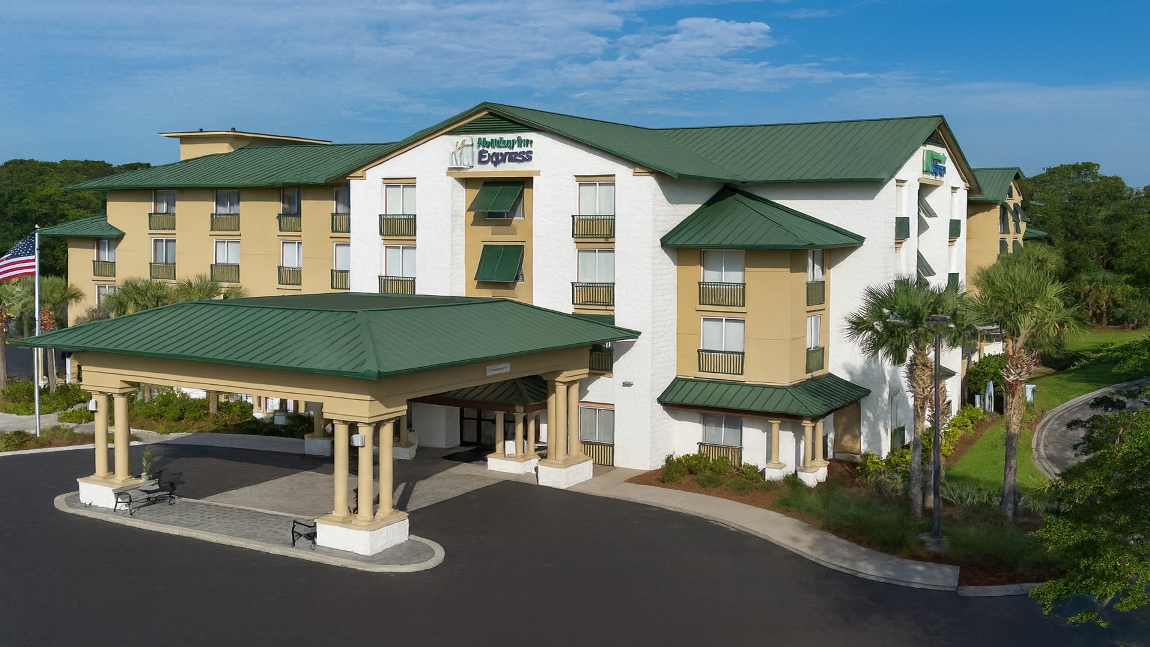 Holiday Inn Express Bluffton At Hilton Head Area 4/80