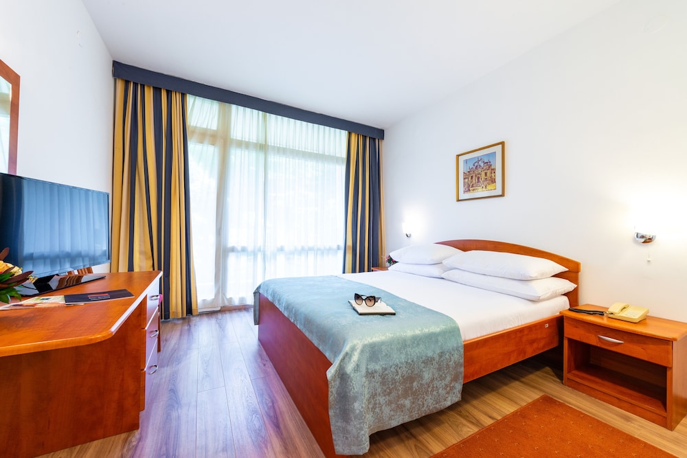 Hotel Vis 27/61