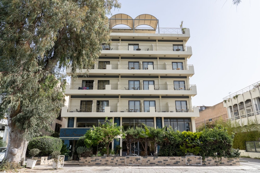 Four Seasons Hotel Glyfada in ATHENS