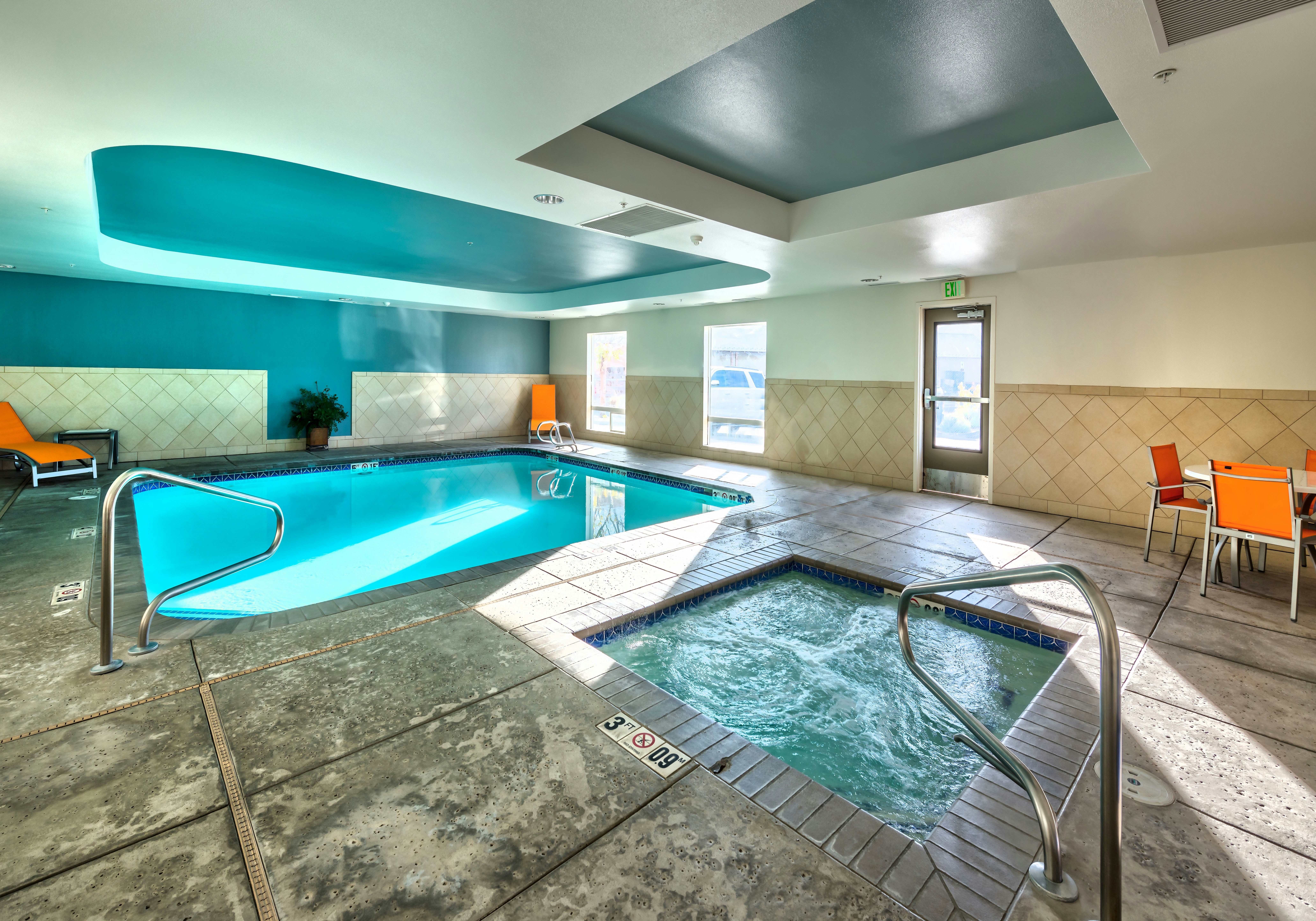 Holiday Inn Express Hotel & Suites Minden 20/42