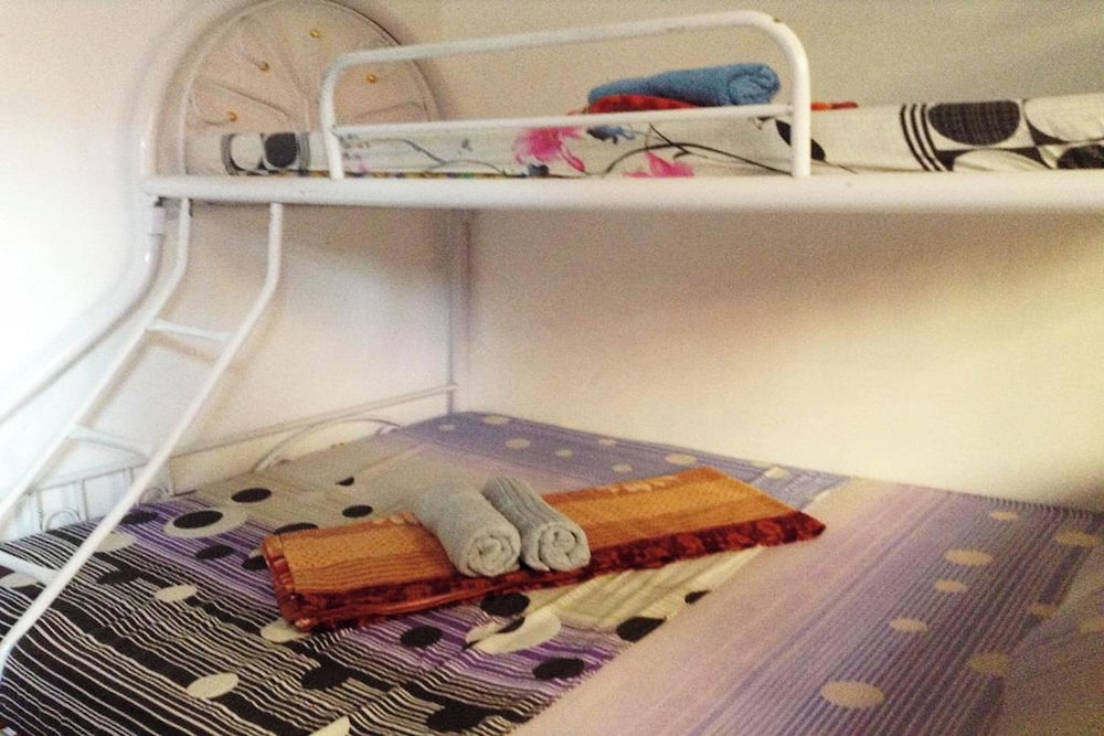 Citadel Bed and Breakfast 24/50