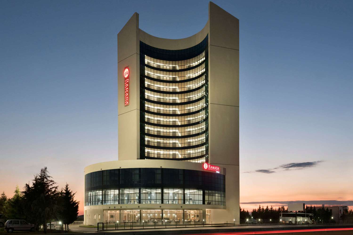Ramada Hotel & Suites by Wyndham Edirne 2/41