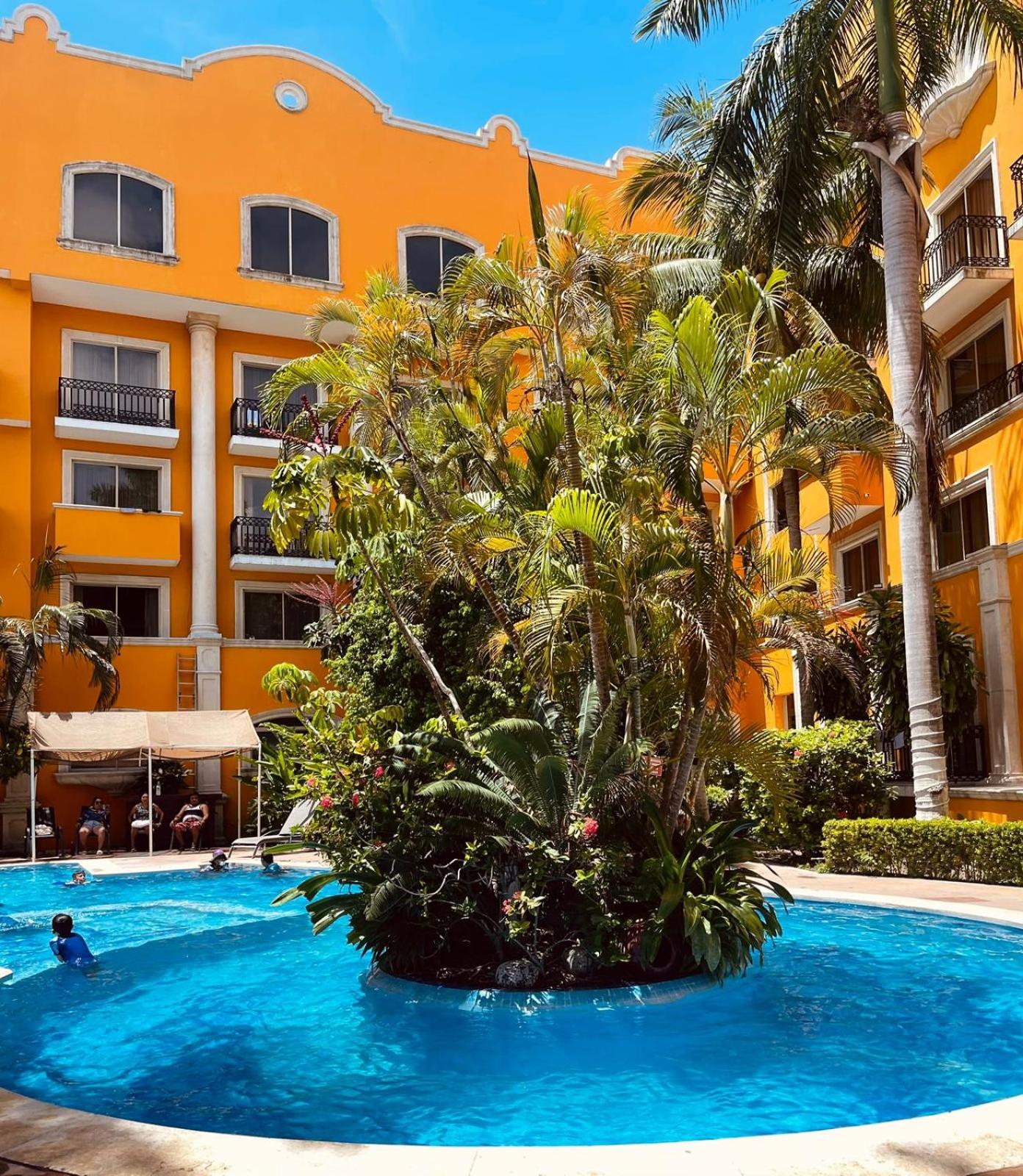 Hotel Hacienda Real 45/51