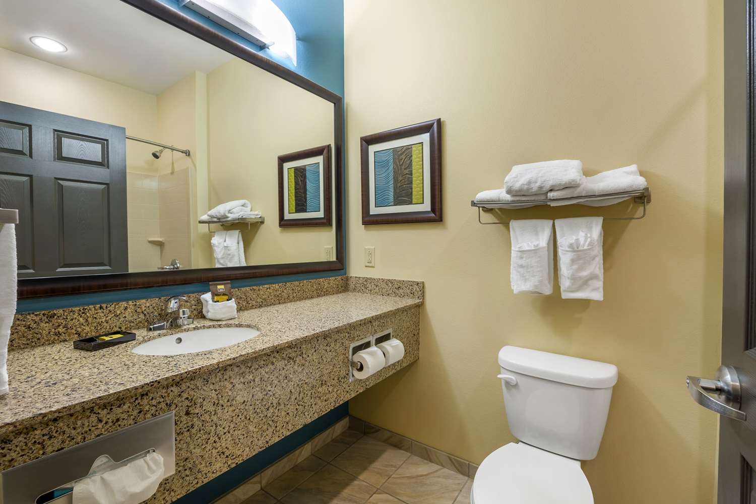 Best Western Plus Patterson Park Inn 42/43