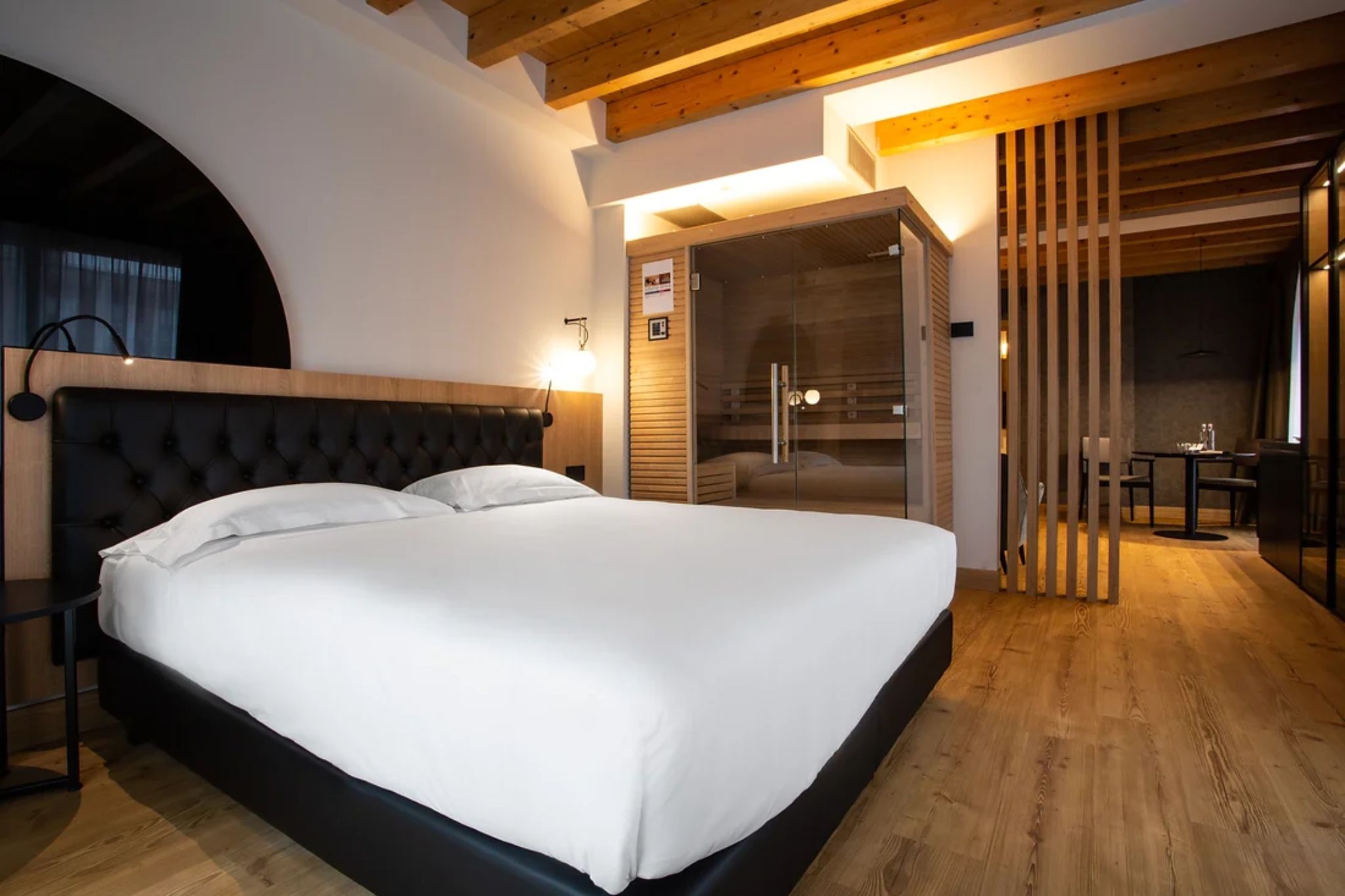 Junior Suite, Hot Tub