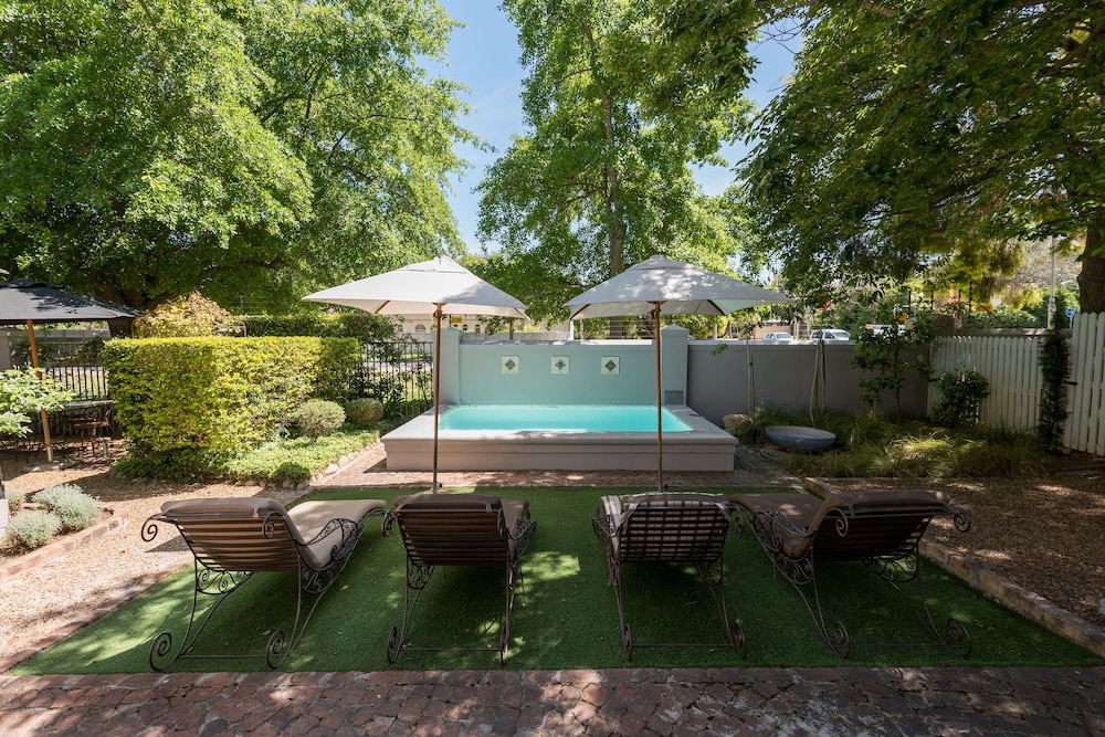 Baruch Guest House 31/36