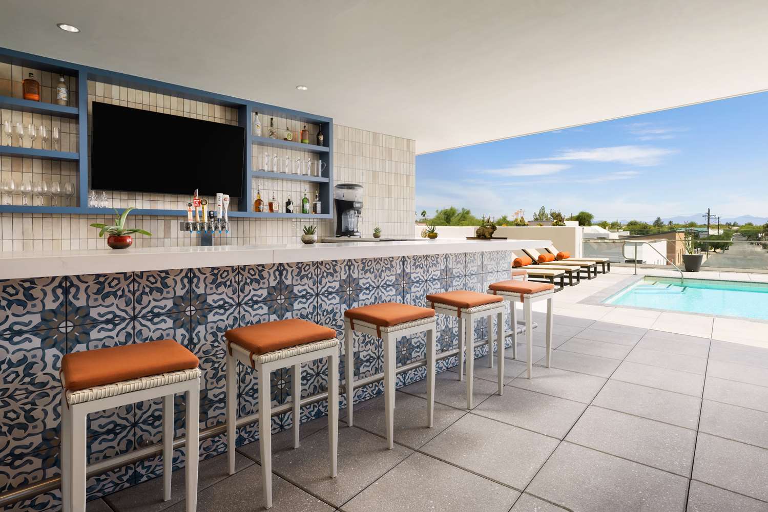 Doubletree By Hilton Tucson Downtown Convention Center 19/30