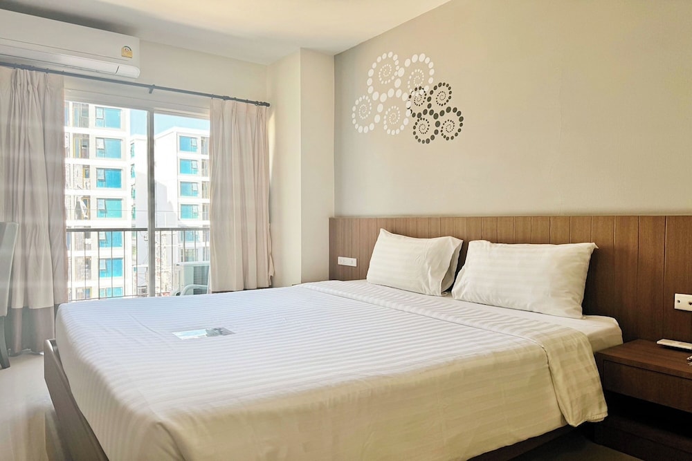 Phavina Hotel & Grand Boutique Rayong 18/72