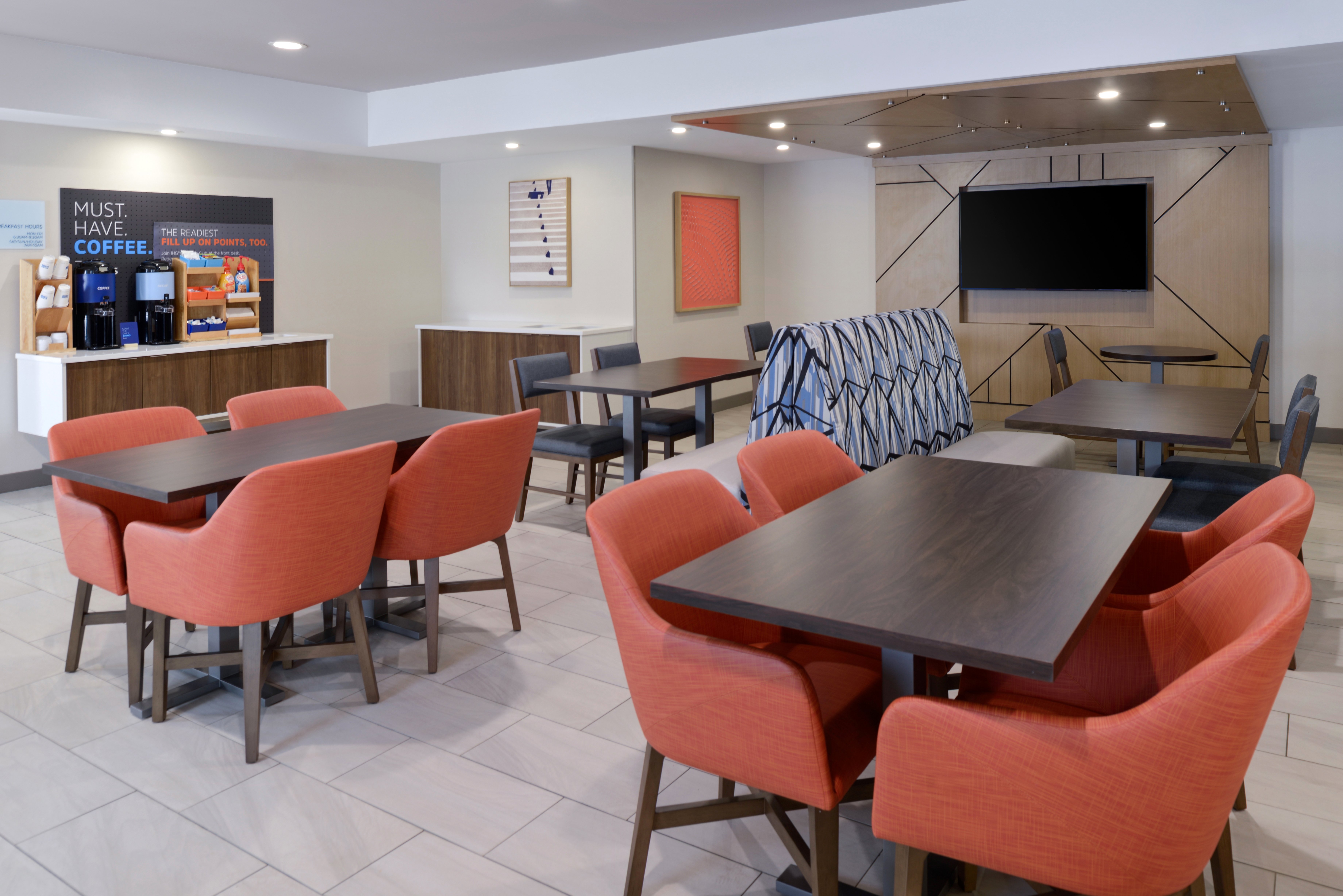 Holiday Inn Express Hotel And Suites Marysville 62/75