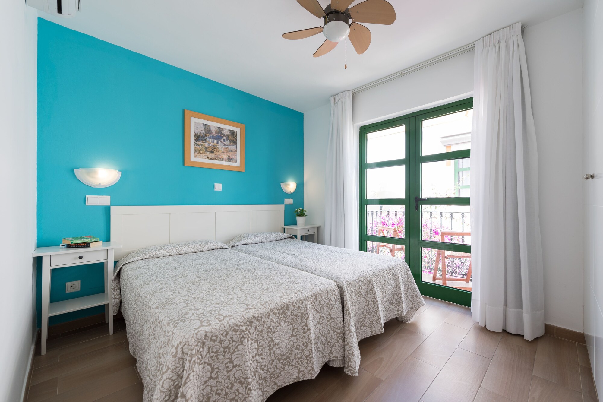 Superior, Apartment, Double Bed, Resort View, Sun Room, Top Floor
