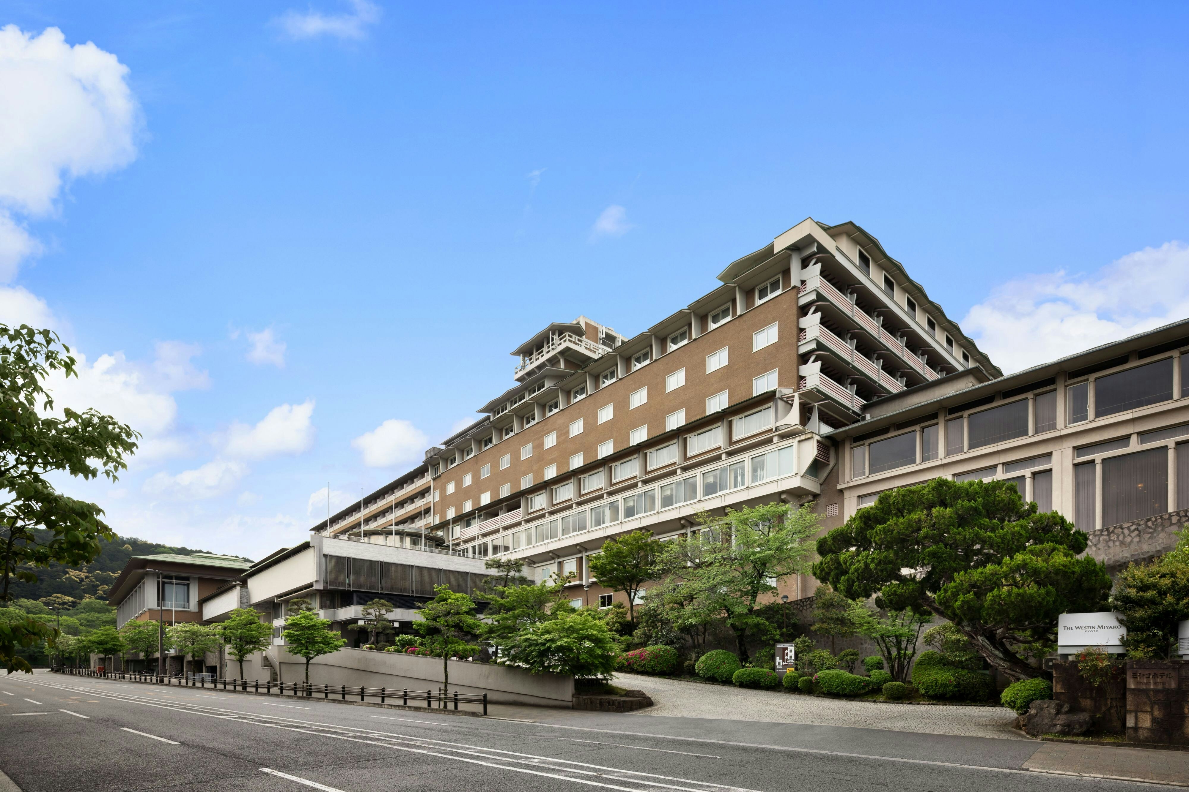 Westin Miyako 71/78