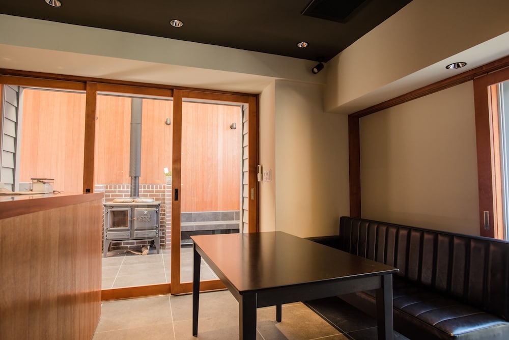 Nagonoya Cafe Guest House 30/42