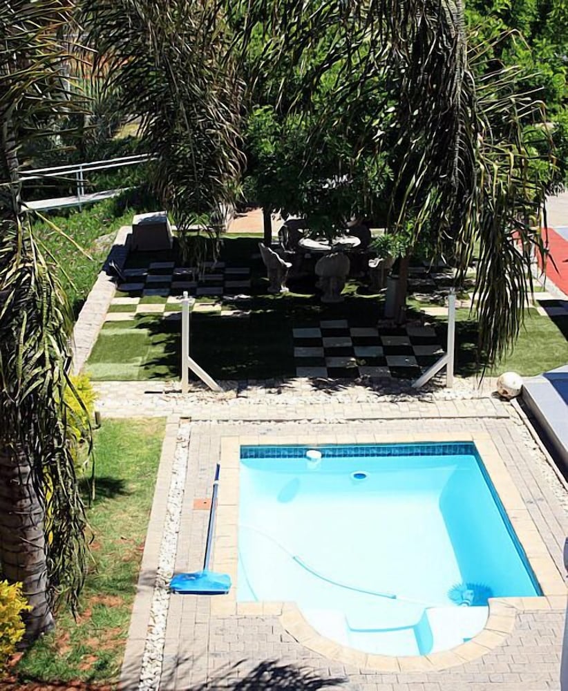 Belurana Collection River Manor 23/50