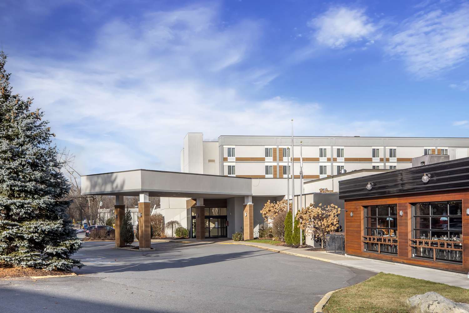 Best Western Plus New Englander 19/20