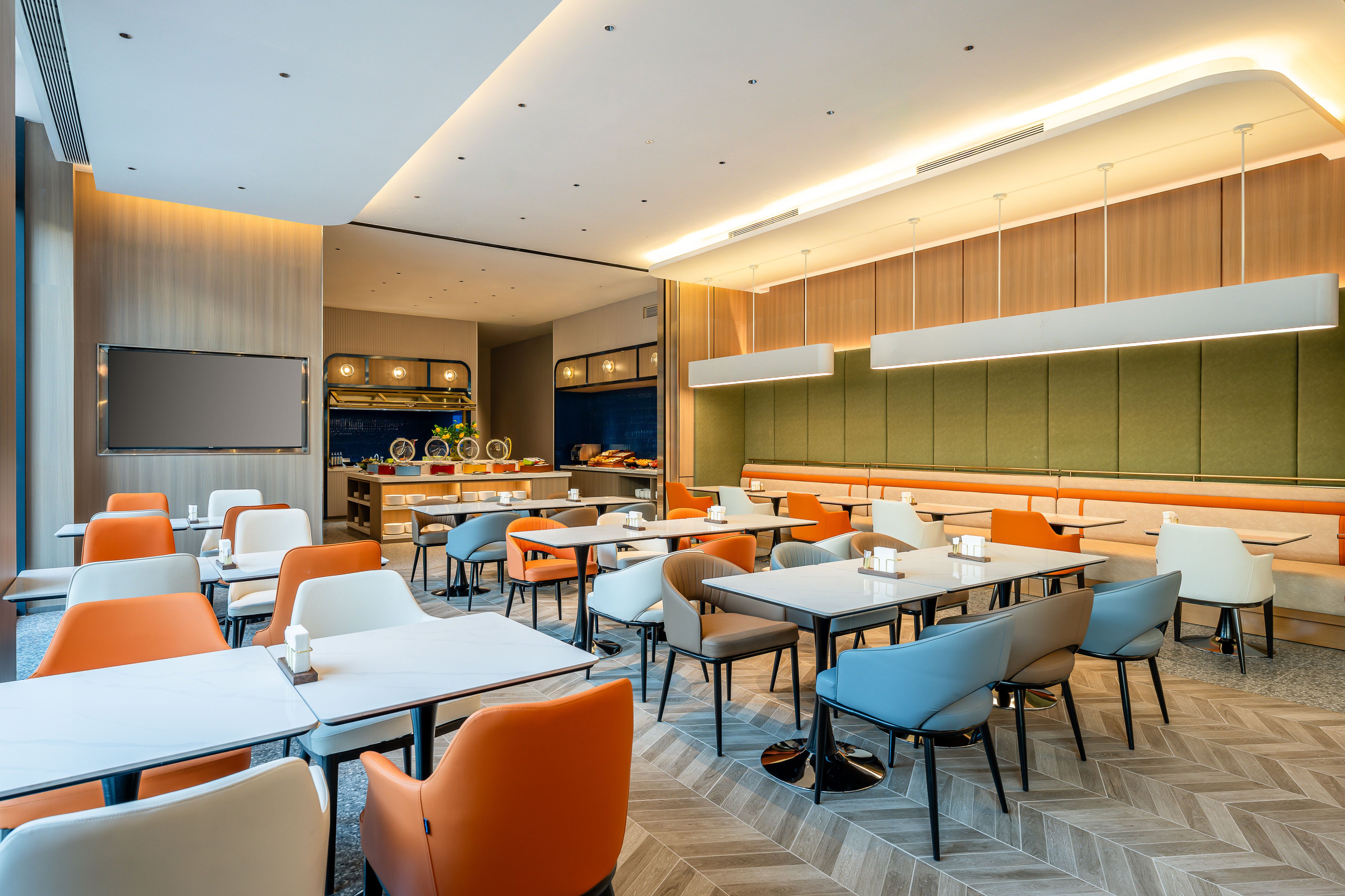 Holiday Inn Express Shanghai Changyang Road by IHG 45/55