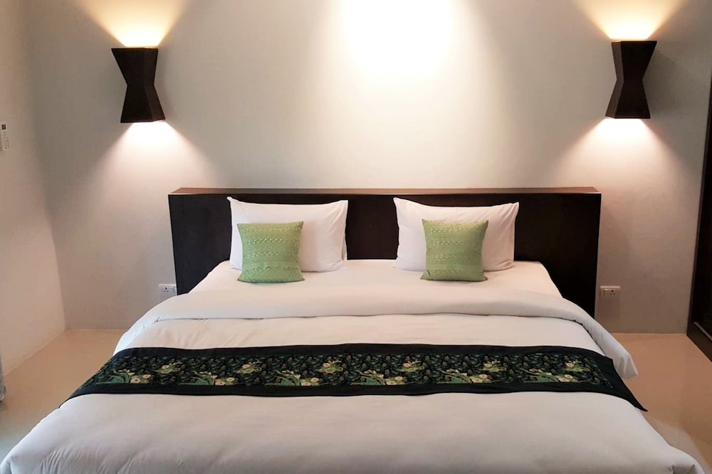 Tropicana Lanta Resort 24/75