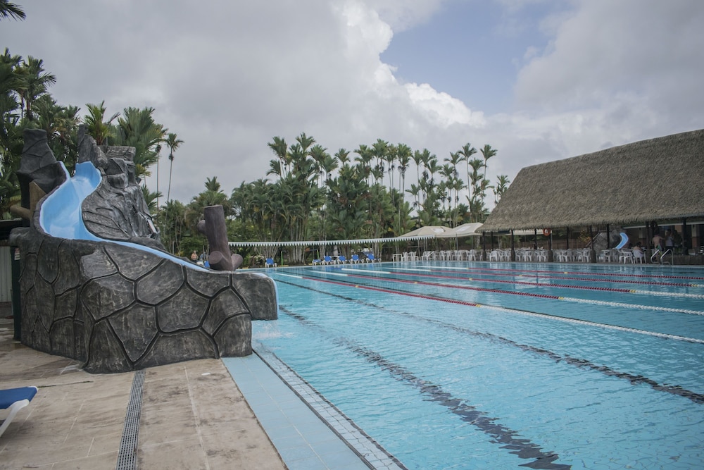 Hotel Suerre 13/40