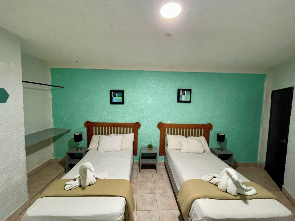 Hotel Chi Ibal Hu Cancun 19/33