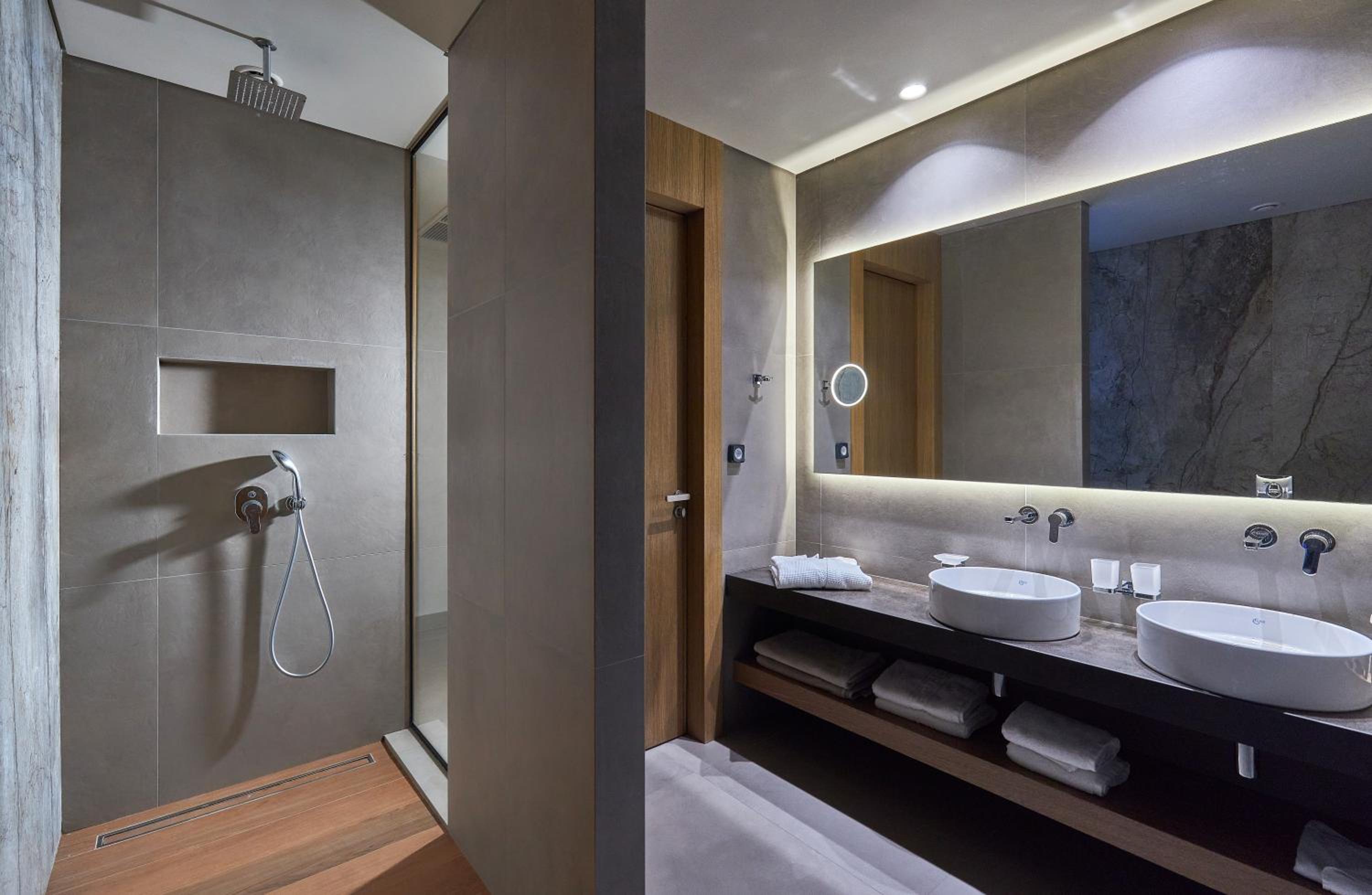 Aquamarine, Suite, King Bed, Plunge Pool, Hydromassage، Castello Infinity Suites - Adults Only 6/6