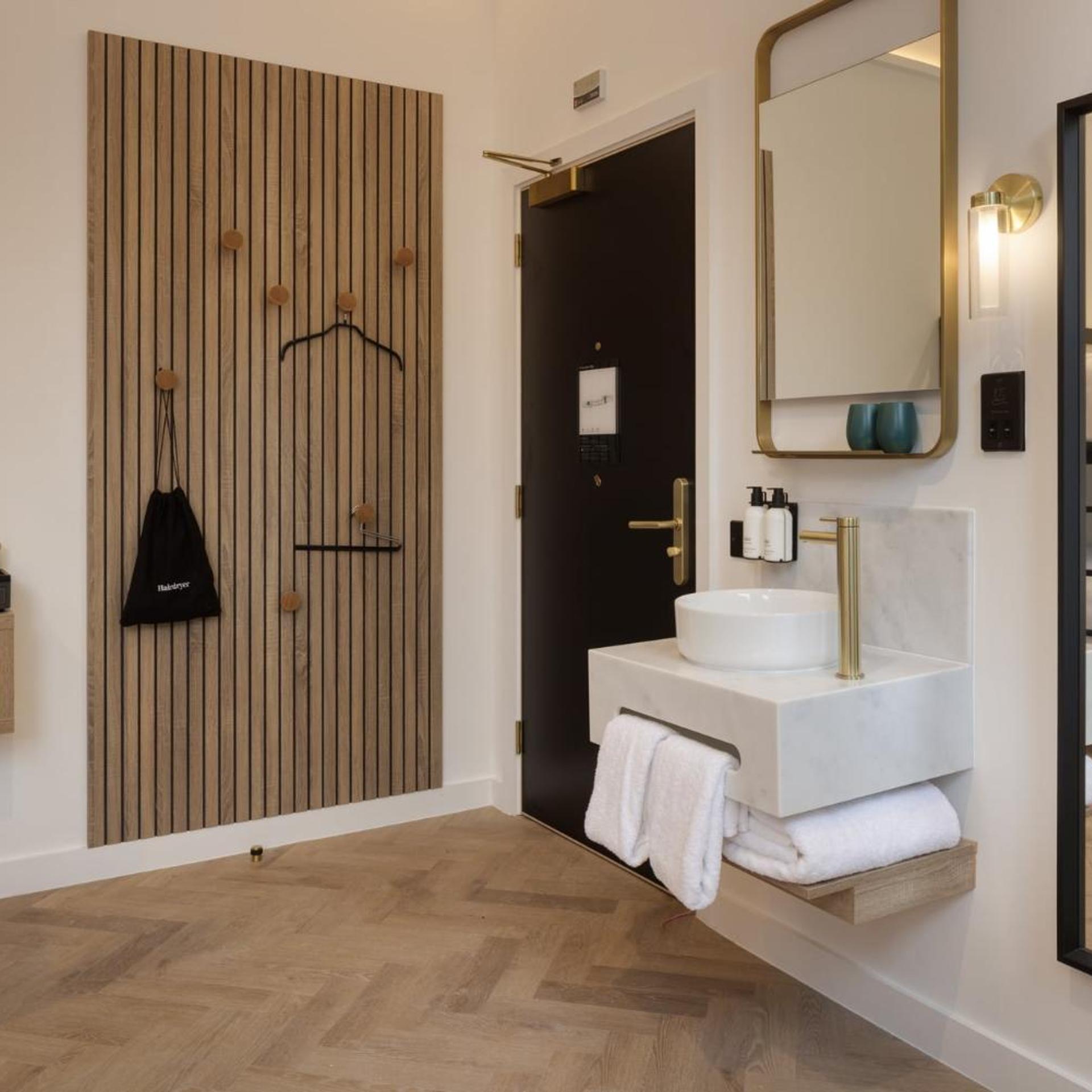 The Drey - Kensington, Earl's Court 10/50