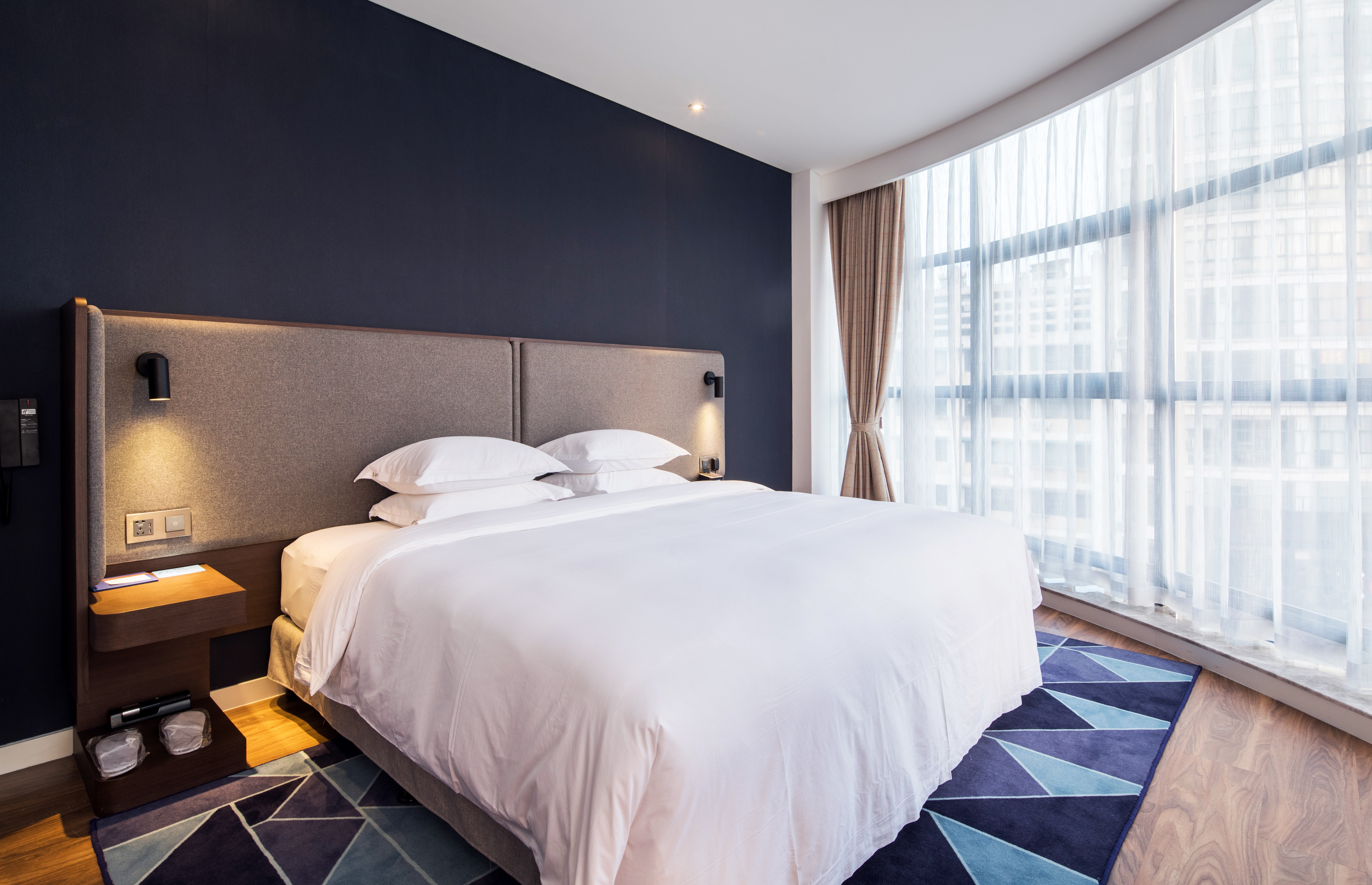 Holiday Inn Express Shaoxing Paojiang 8/29