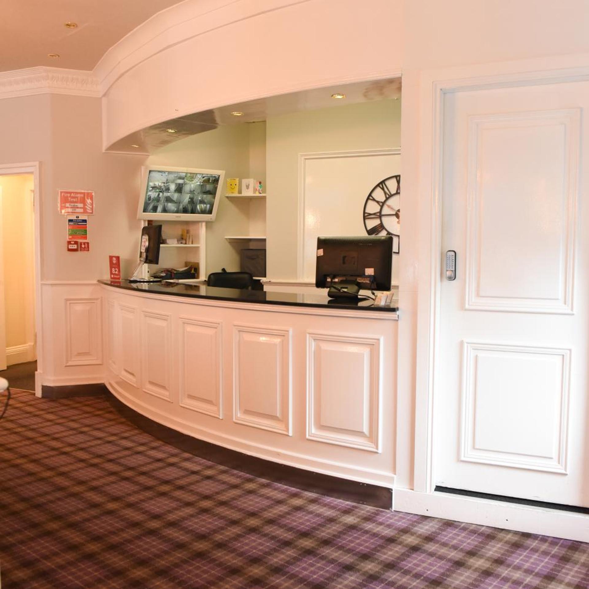 The Sandyford Hotel 9/50
