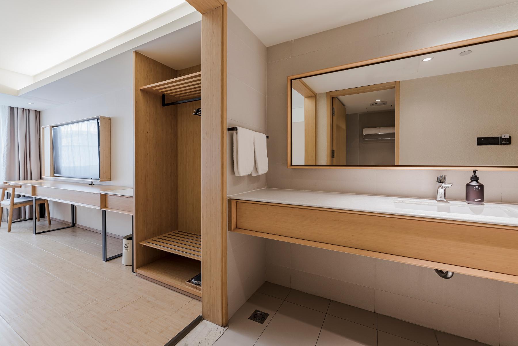 JI Hotel Shanghai Hongqiao Wuzhong Road 18/18